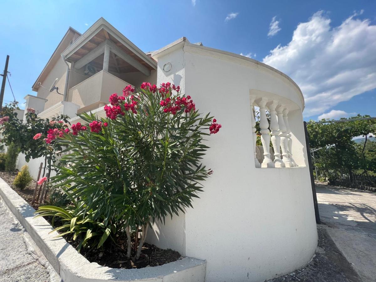 Netho Apartments Brda Mrcevac Екстериор снимка